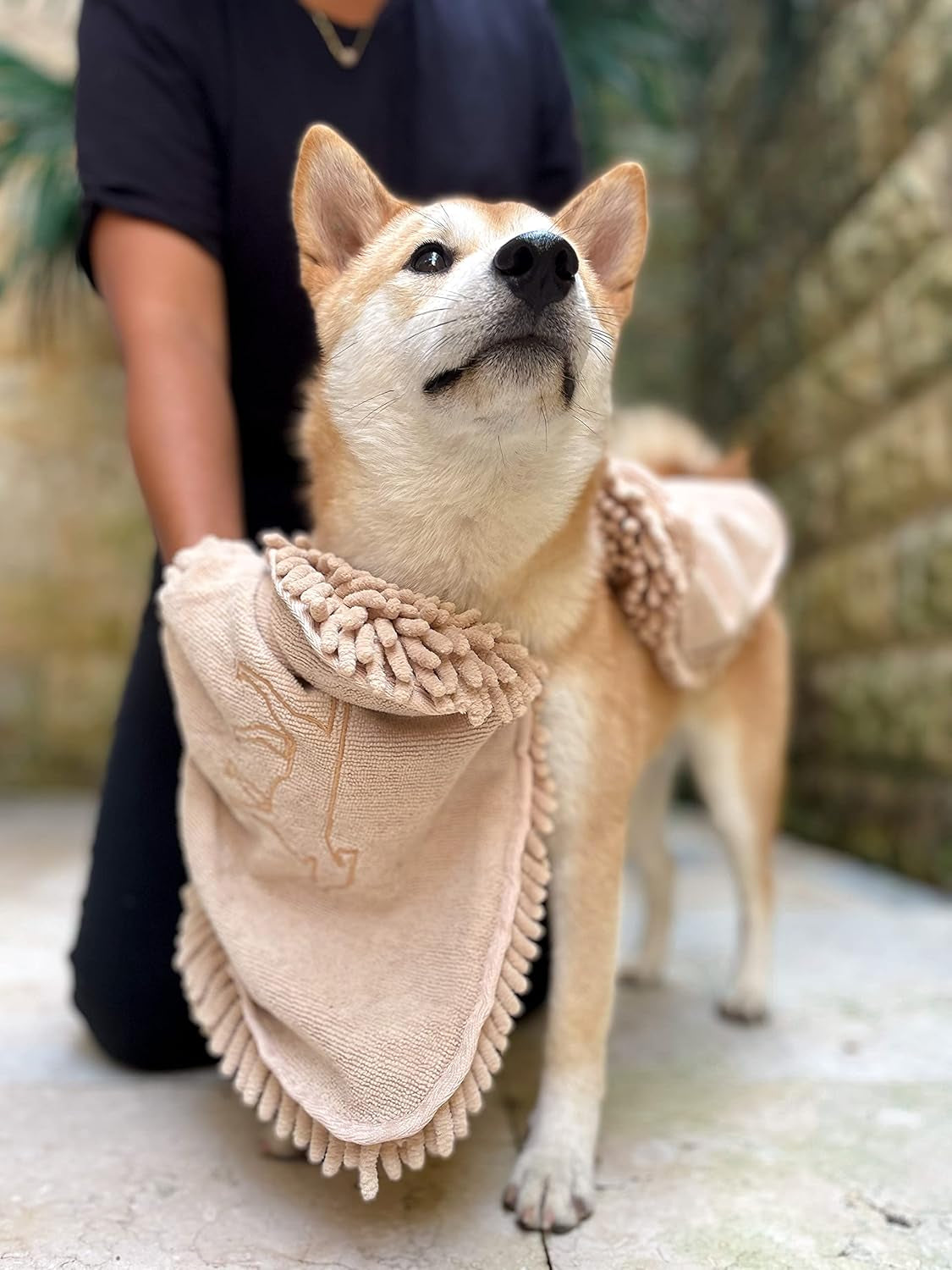 Dog Towel with Hand Pockets – photo 3
