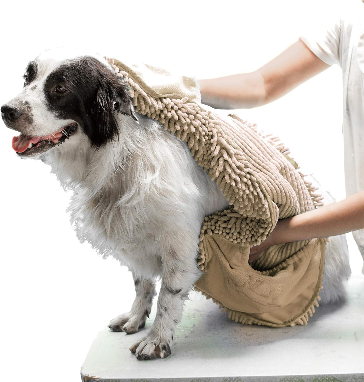 Dog Towel with Hand Pockets – Beige
